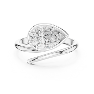 Bague minimaliste en or 14Kt 18Kt ou platine avec diamant taille poire serti clos, élégante bague de mariage solitaire en forme de goutte, bijoux fins - Product Image 2
