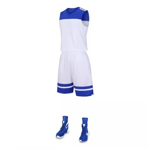 Fabricant d'uniformes de basketball sur mesure en gros, maillots de basketball respirants à séchage rapide, ensembles de vêtements de sport - Product Image 3