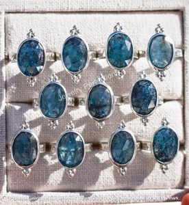 Bagues en laiton plaqué argent sterling avec kyanite ovale vintage, très tendance, vente en gros, bijoux fantaisie, cadeaux de fête, résistantes à l'eau - Product Image 1