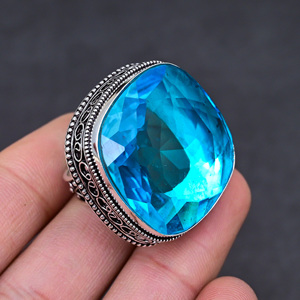 Anillo de Topacio Azul Facetado, Hermoso y Popular, Hecho a Mano, Chapado en Plata de Ley 925, Ovalado, de Lujo, Calidad Premium, Estilo Vintage - Product Image 3