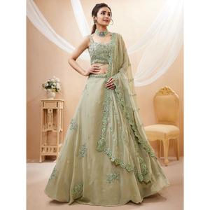 Superbe Sangeet brodé vert Pista Wear Lehenga Choli - Product Image 1