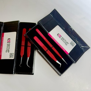 Pince à épiler de précision en acier inoxydable anti-magnétique, lisse, avec revêtement en poudre rouge, pour isolation des cils (boot/hook/curve) pour extensions de cils - Product Image 1