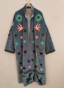 Abrigo largo de terciopelo gris azulado para mujer al por mayor, bordado a mano con Sagrado Corazón y Ojo Turco, estilo LOVE, vintage, para invierno, chaqueta bohemia - Product Image 3