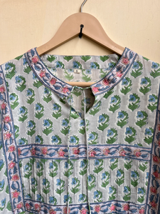 ชุดแมกซี่เดรสลำลองลายดอกไม้สำหรับผู้หญิงเสื้อคลุมผ้าฝ้ายอินเดียปักลายและพู่สำหรับฤดูร้อน - Product Image 4