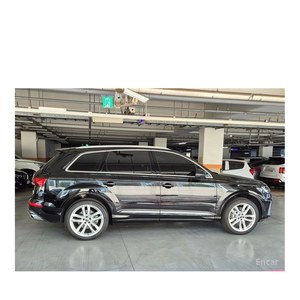 Audi Q7 45 TDI quattro Premium 2023, 30 361 km, Diesel, Automatique, avec caméra de recul, sièges en cuir, conduite à gauche - Product Image 6