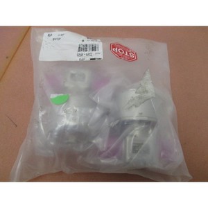 2 Vannes à diaphragme Ham-Let UCV EV80-V-EP - Équipements et pièces semi-conductrices de renommée mondiale - Product Image 4
