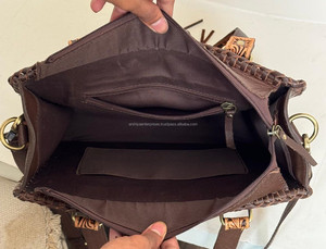 Nuevo 2025 bolso de mano de cuero para mujer, cómodos y hermosos bolsos de hombro de cuero de vaca genuino para la vida diaria - Product Image 6