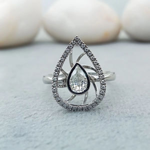 Anillo de Compromiso Clásico para Mujer con Corte de Pera de 1.5ct, VVS, Cultivado en Laboratorio, Oro Sólido de 14k, Certificado IGI, para Bodas, Aniversarios y Regalos - Product Image 1