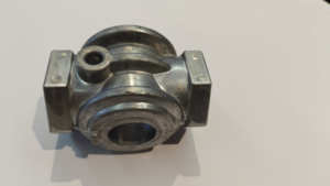 Cuerpo de Válvula de Aleación de Aluminio Fundido a Presión, Piezas Mecanizadas por CNC, Componente de Precisión Personalizado - Product Image 3
