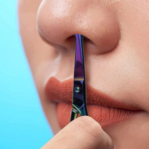 Coupe-ongles miniatures en acier inoxydable de haute qualité pour femmes, lame droite et tranchante - Outil de beauté personnel spécial pour les sourcils - Product Image 3