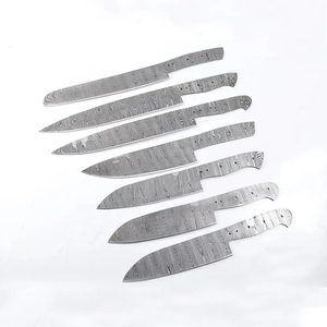 Ensemble de couteaux de chef personnalisés faits à la main Burraq Ecommerce, en acier Damas (4-5,9 pouces), modernes, compatibles lave-vaisselle, 3,0 mm - Product Image 2