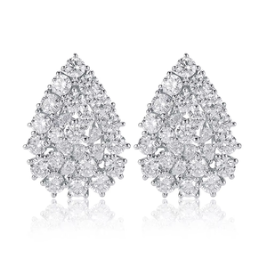 Boucles d'oreilles clous en or blanc pour femme, diamants ronds taille brillant, luxe, mariage, diamants de laboratoire certifiés IGI couleur D - Product Image 2
