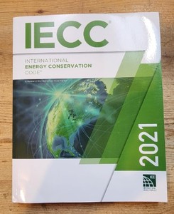 Code international d'économie d'énergie IECC 2021, normes d'efficacité énergétique, exigences du code de construction, livre de haute qualité - Product Image 2