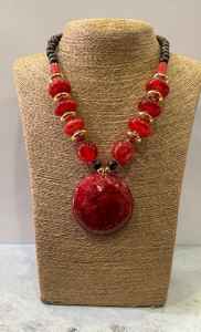 Collar de resina y latón hecho a mano de lujo, pulido a alto brillo, hermoso y a la moda, de la India, con cuentas de la mejor calidad para regalos. - Product Image 4