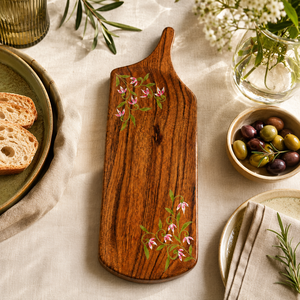 Tabla de servir y cortar de madera hecha a mano con diseño floral |   Tabla de Cortar Multiusos para Cocina |   Bandeja de Servir de Madera - Product Image 6