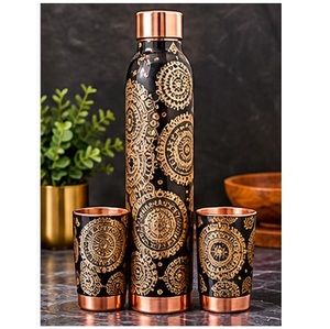 Juego de Botellas de Agua de Cobre Ayurvédicas con Diseño de Hoja de Oro, Bebedero Portátil para Viajes - Product Image 3