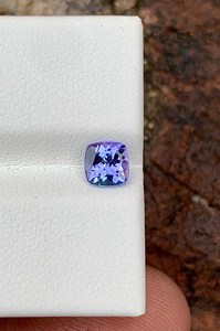 Pierre précieuse naturelle rare Tanzanite bleue taille coussin 2,00 carats pour la fabrication de bijoux en gros ZUBEDA GEMS JEWELRY (Tiers) - Product Image 5