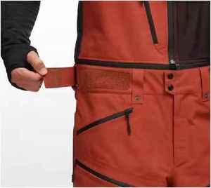 Pantalon de ski professionnel personnalisé OEM pour homme, avec bretelles, haute qualité, pour sports de plein air - Product Image 3