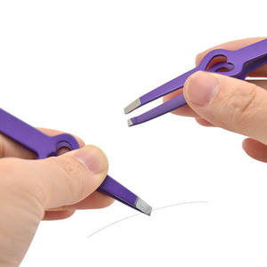 Pince à épiler professionnelle rose en acier inoxydable de haute qualité, forme cœur, pour cils et sourcils, outil de soin et d'épilation - Product Image 5