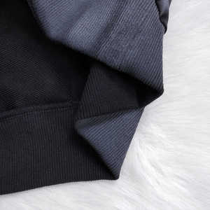 Sudadera con Capucha Unisex, Color Degradado, Adornada con Pedrería, Tejida, Informal, para Otoño, Corte Regular, 100% Poliéster - Product Image 4