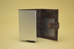Men's Vintage Style Slim <b>Wallet</b> Large Capacity Soft Leather with Open Closure <b>RFID</b> Feature Random Logo Casual Short Length - Product Image 3