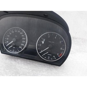 Tableau de bord (compteur de vitesse) d'occasion pour BMW Série 3 2003-2010, référence OEM 698347901 - Product Image 3