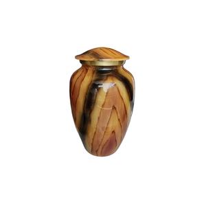 Urne funéraire artistique en bois avec motif de grain fluide et finition brillante douce pour un hommage commémoratif unique - Product Image 1