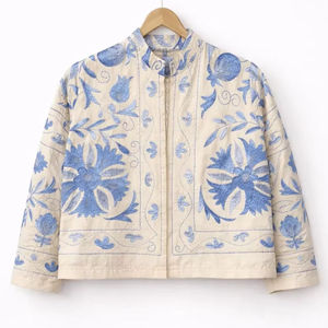 Chaqueta de algodón Suzani bordada a mano con motivos florales, cuello alto, estilo bohemio, manga larga, acolchada, para mujer, ropa de abrigo de invierno y primavera. - Product Image 1