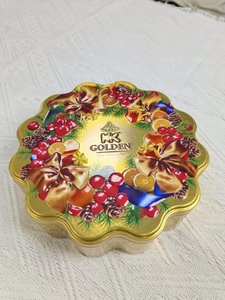 Custom-Designed Recyclable UV Coated Custom Color Printed Pattern Tin Container for Food-Grade Cookie Chocolate Candy Box - Product Image 1