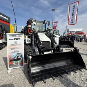 รถตักล้อยางไฮโดรมีค HMK 62 T ปี 2026 ใหม่ สำหรับขาย รถแบคโฮขนาดเล็ก ขับเคลื่อนด้วยดีเซล 4x4 รถตักขนาดกะทัดรัด พร้อมเครื่องยนต์คูโบต้า ราคาถูก - Product Image 1