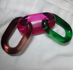 Cadena acrílica moderna personalizada, acentos de pared hechos a mano, resina ornamental moderna, colgante para decoración del hogar, listo para Festival Diwali - Product Image 1