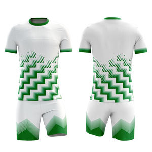 Conjunto de Camiseta y Pantalones Cortos de Fútbol para Hombre, Color Gris Claro, Diseño Geométrico, Cuello Redondo, Manga Corta, Sublimado, Transpirable, Ajuste Atlético - Product Image 4