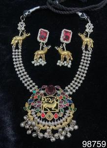 Conjunto de collar y pendientes colgantes de plata alemana oxidada para mujer, chapado en latón de 2 tonos para aniversario o compromiso - Product Image 3