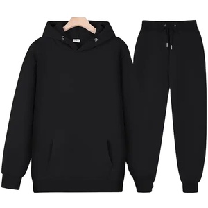 Survêtement personnalisable pour hommes en gros – Vêtements d'hiver haut de gamme et très résistants – Meilleur design à prix très abordable - Product Image 1