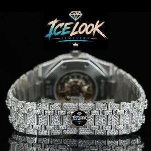 นาฬิกาข้อมือผู้ชาย Ice Look ระบบควอตซ์อัตโนมัติ ตัวเรือนสแตนเลส หน้าปัดคริสตัลแซฟไฟร์ ขอบตัวเรือนประดับเพชร ดีไซน์หรูหรา พร้อมฟังก์ชั่นสำรองพลังงาน - Product Image 4