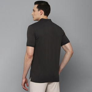 เสื้อโปโลชายคุณภาพสูง ดีไซน์ตัดสีตามสั่ง ผลิตจากวัสดุคุณภาพเยี่ยม เหมาะสำหรับขายส่งในธุรกิจแฟชั่น - Product Image 2