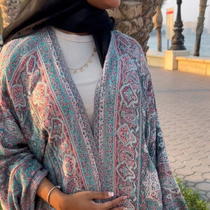 Abaya de Dubái de Cachemira Pashmina, Larga hasta el Suelo, Casual, con Cintura Natural y Diamantes - Product Image 1