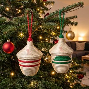 Panier de Noël en osier tressé à la main avec couvercle, ornement suspendu, beige vintage, conteneur cadeau décoratif - Product Image 2