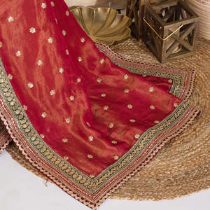 Sari de soirée avec broderie de sequins - Product Image 2