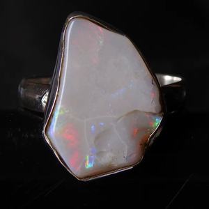 โอปอลออสเตรเลียธรรมชาติ ขัดเงา แบบดิบ ตัวเรือนเงิน ประดับพลอย งานฝีมือคลาสสิก ของขวัญสำหรับงานปาร์ตี้ งานแต่งงาน สำหรับเธอ สินค้ามาใหม่ - Product Image 1