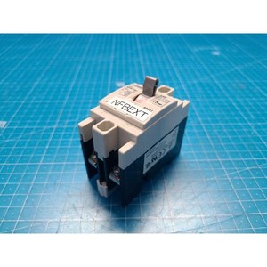 Mitsubishi NF30-FAU NF30-FAU 15A 2P Usado Como Está, Piezas de Equipos Semiconductores Legacy - Product Image 3