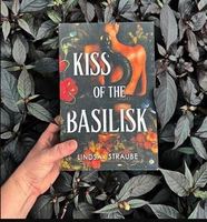 El beso del Basilisco de Lindsay Straube, libro de bolsillo de alta calidad para adultos, fantasía y fantasía oscura, ficción romántica, 515 páginas