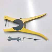 Pince applicatrice d'étiquettes RFID monobloc en alliage d'aluminium avec broche extra durable pour étiquettes visuelles intégrées pour moutons, bovins, porcs.