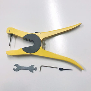 Aplicador de pinzas para etiquetas RFID de una pieza de aleación de aluminio con pin extra duradero para etiquetas visuales integradas en ovejas, ganado vacuno y cerdos. - Product Image 2