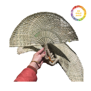 Éventail décoratif en jonc de mer, ornement mural suspendu pour un design esthétique bohème pour la maison et le salon, vente en gros - Product Image 4