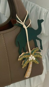 Colección al por mayor de amuletos para bolsos con cuentas hechos a mano estilo bohemio indio de Guru Kirpa Export House para colgantes de moda de aleación - Product Image 6