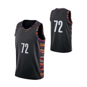 Camiseta de fútbol americano sin mangas para hombre con construcción de malla avanzada para un flujo de aire optimizado y máxima comodidad. - Product Image 6