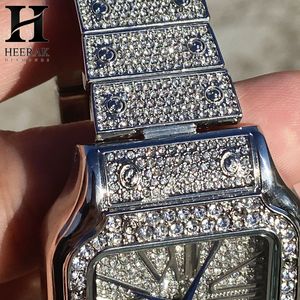 Montre pour homme en argent avec diamants incrustés, cadran carré, aiguilles bleues et chiffres romains allongés, style Santos, montre-bracelet personnalisée Hip Hop - Product Image 2