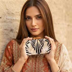 Premium Handmade MOP Shell Evening Purse with Metal Chain Strap - Product Image 2