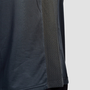 Débardeur tricoté sans manches à col rond pour homme, couleur unie, avec logo personnalisé, séchage rapide et évacuation de l'humidité, idéal pour l'entraînement sportif (vente en gros) - Product Image 4